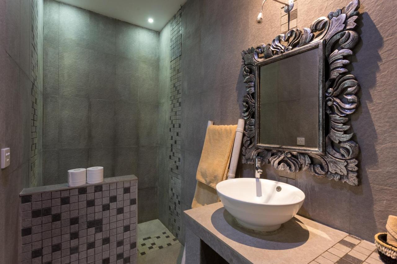 Cocowhite Villa Seminyak Exteriér fotografie