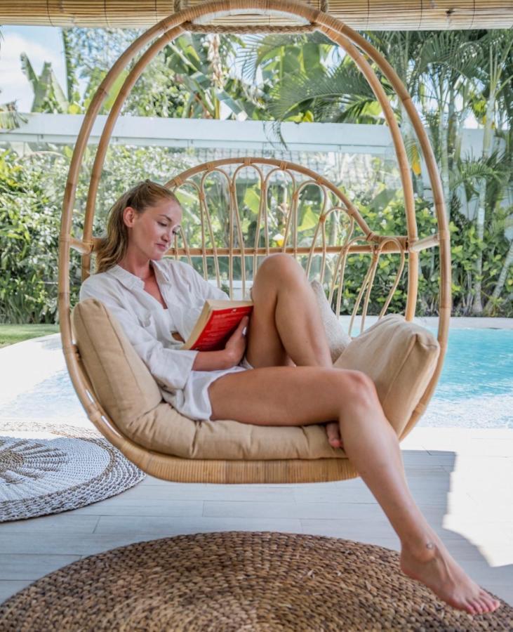 Cocowhite Villa Seminyak Exteriér fotografie