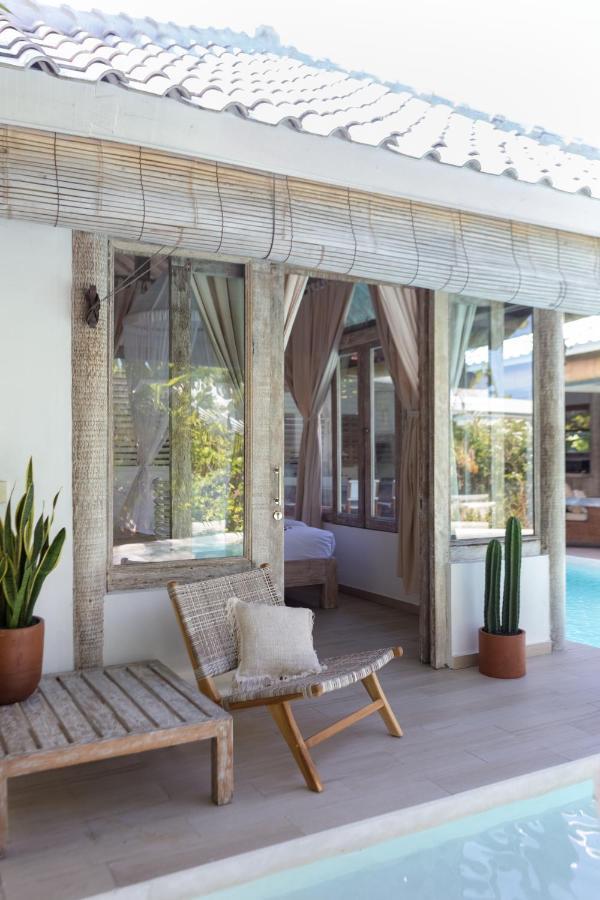 Cocowhite Villa Seminyak Exteriér fotografie