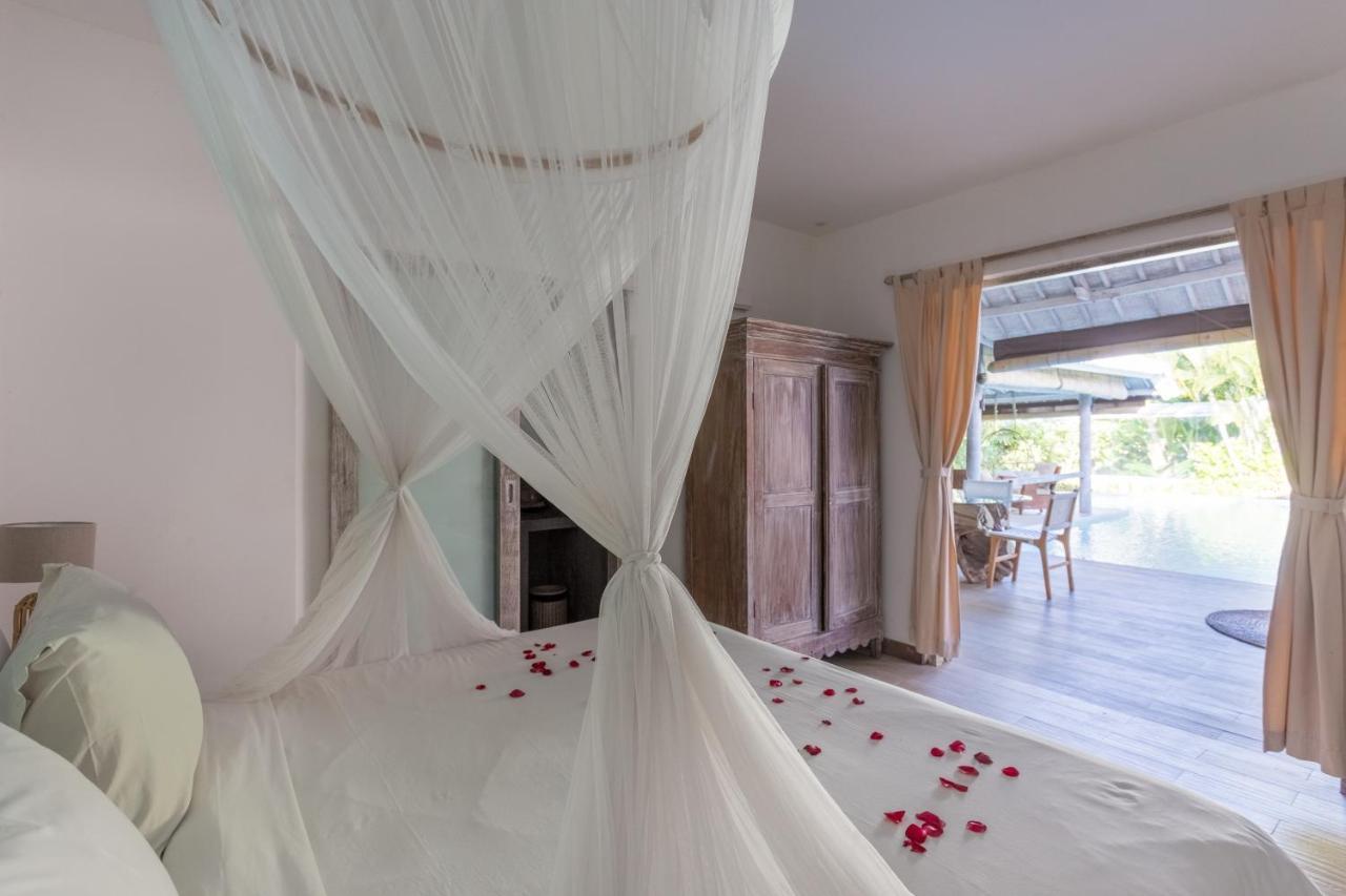 Cocowhite Villa Seminyak Exteriér fotografie