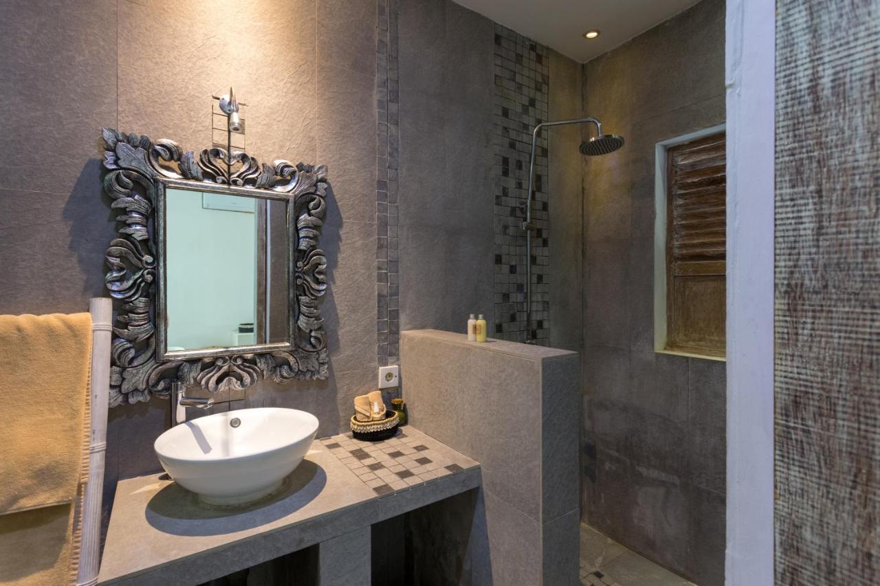 Cocowhite Villa Seminyak Exteriér fotografie
