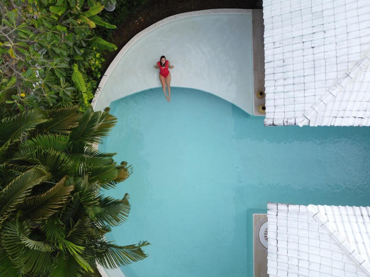Cocowhite Villa Seminyak Exteriér fotografie